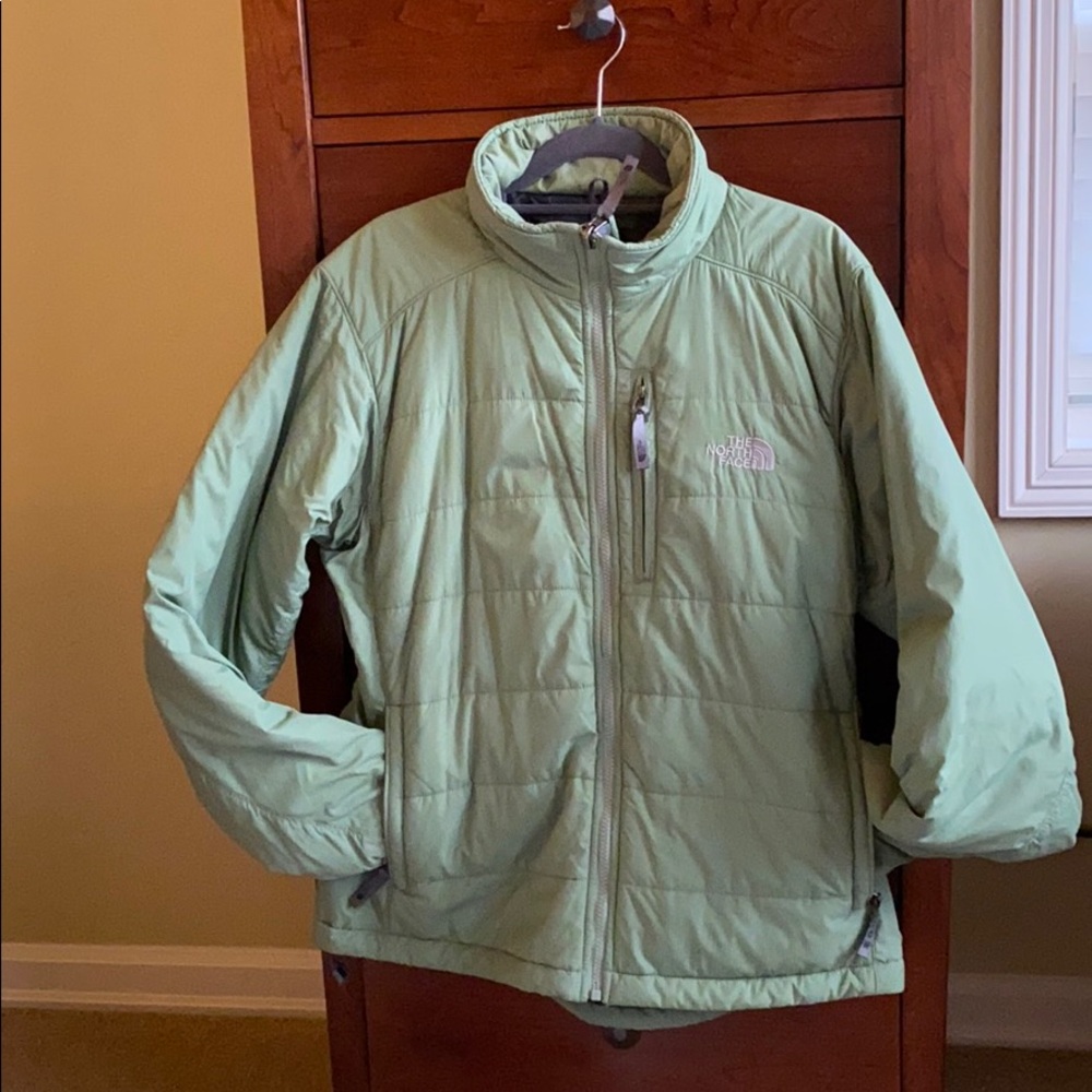 Women’s North Face coat